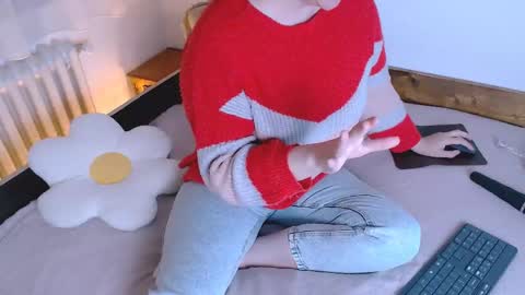 Maia online show from May 30, 2026, 6:27 pm