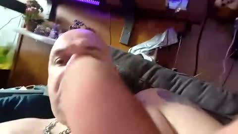 chubbyman43 online show from June 4, 2026, 11:38 am