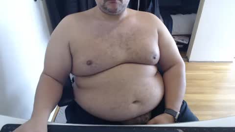 Snapshot of chubbyvix chatting on November 3, 2025, 7:15 pm AstorYvr online show from November 3, 2025, 7:15 pm