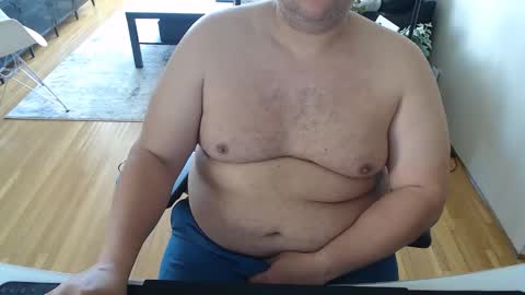 Snapshot of chubbyvix chatting on May 5, 2026, 4:26 pm AstorYvr online show from May 5, 2026, 4:26 pm