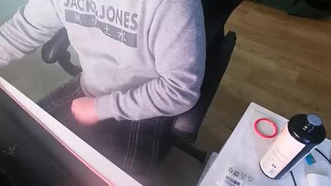 Snapshot of chucky606 chatting on November 15, 2025, 9:50 am chucky606 online show from November 15, 2025, 9:50 am