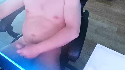 Snapshot of chucky606 chatting on April 4, 2026, 5:21 pm chucky606 online show from April 4, 2026, 5:21 pm