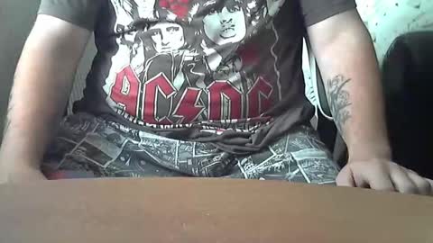 Snapshot of chunkisgreat chatting on October 15, 2025, 3:45 pm chunkisgreat online show from October 15, 2025, 3:45 pm