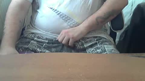 chunkisgreat online show from December 2, 2025, 12:21 pm