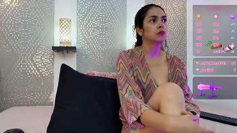 ...   ... online show from February 24, 2025, 9:43 am