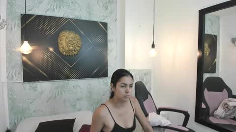 ...   ... online show from March 5, 2025, 11:17 am