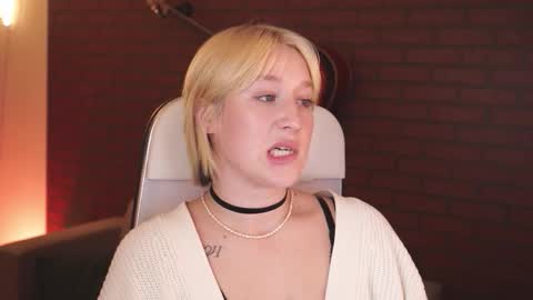 Cin Bellamy online show from September 15, 2025, 4:40 pm