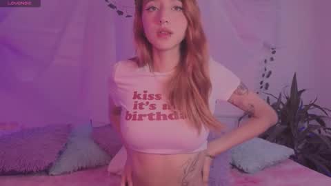 Sofi Eva and Mey online show from October 15, 2025, 3:23 pm