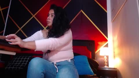 CindyandCarlo online show from January 7, 2025, 4:05 pm