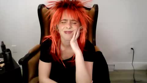 cindyfitness online show from October 30, 2025, 8:42 pm