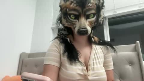 Snapshot of cinnanicos chatting on November 8, 2025, 6:57 am Nicky online show from November 8, 2025, 6:57 am