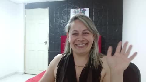 cinthia1609 online show from January 27, 2025, 6:52 pm
