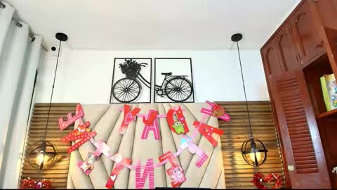 cinthiabaker online show from September 23, 2025, 12:08 pm