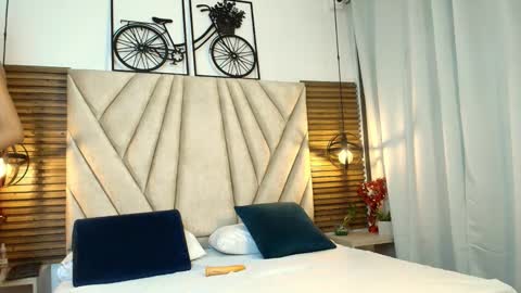 cinthiabaker online show from October 13, 2025, 11:21 am