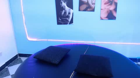 Snapshot of cinthya_dan chatting on February 7, 2026, 6:11 pm Cinthya online show from February 7, 2026, 6:11 pm