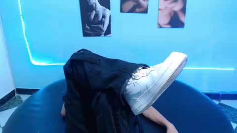 Snapshot of cinthya_dan chatting on February 10, 2026, 6:12 pm Cinthya online show from February 10, 2026, 6:12 pm