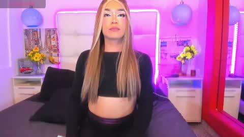 cinthya_walker1 online show from June 5, 2026, 2:45 pm