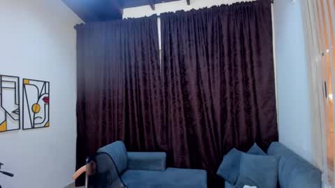 Snapshot of cintiagreyx chatting on March 8, 2025, 8:57 pm CINTIA online show from March 8, 2025, 8:57 pm