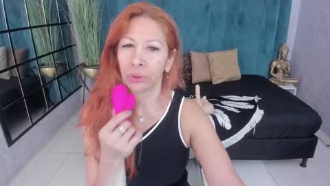  CINTIA  online show from February 5, 2026, 11:26 am