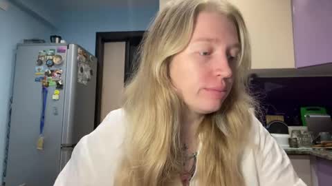 citrusblissss online show from September 17, 2025, 12:40 pm