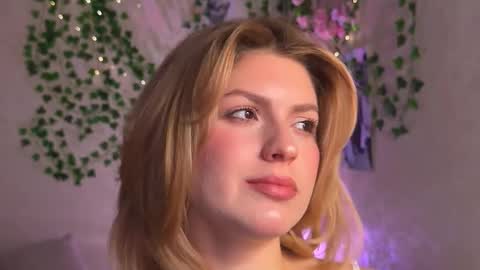 karina online show from November 30, 2025, 3:05 pm