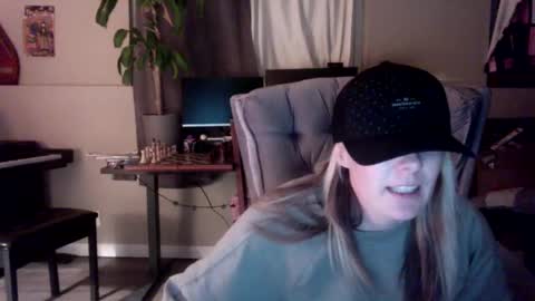 cj_wunderlust online show from September 28, 2025, 9:47 am