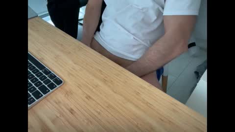 cjamie online show from February 20, 2025, 10:59 am