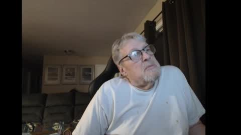 Snapshot of cjscout chatting on December 4, 2024, 2:31 am cjscout online show from December 4, 2024, 2:31 am