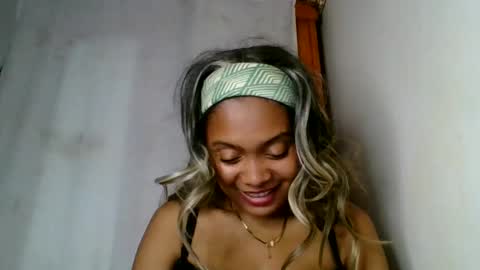 ckamilla45 online show from September 12, 2025, 6:46 am