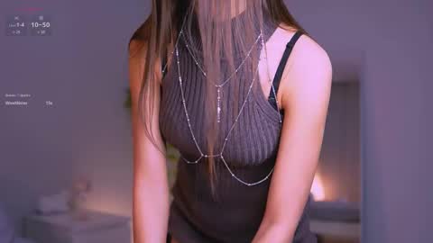 Snapshot of claire_amoure chatting on March 12, 2025, 5:13 am Claire online show from March 12, 2025, 5:13 am