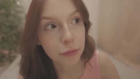 Claire Bennett online show from October 3, 2025, 11:57 pm