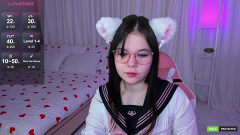 Snapshot of clairefaers chatting on January 17, 2025, 10:22 am Claire Faers online show from January 17, 2025, 10:22 am