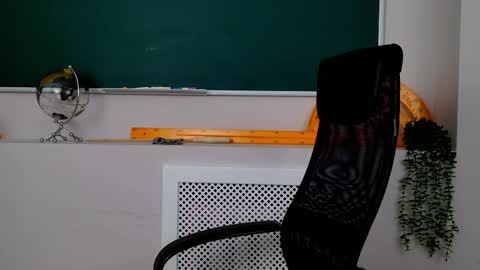 Claire online show from January 13, 2026, 2:55 pm