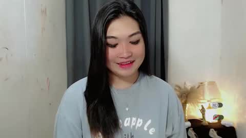 CLAIRE online show from September 24, 2025, 6:17 am