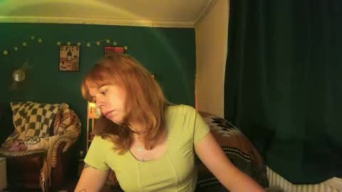 Snapshot of clancyosbourne chatting on September 13, 2025, 6:18 pm Clancy online show from September 13, 2025, 6:18 pm