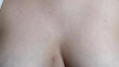 Snapshot of claraaa___ chatting on February 5, 2025, 9:25 am CLARA AT YOUR SERVICE online show from February 5, 2025, 9:25 am