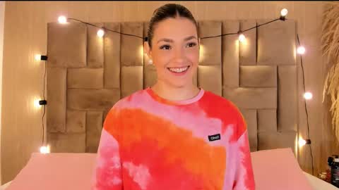 Clara del mar online show from November 28, 2025, 10:40 am