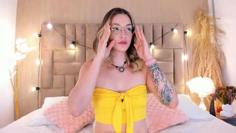 Clara del mar online show from April 24, 2026, 9:56 am