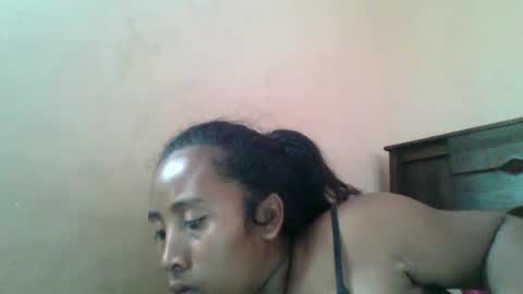 Clarah0123 online show from January 13, 2025, 10:36 am