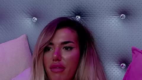 ClaraHazel online show from March 12, 2025, 9:23 am