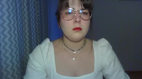 Clara online show from May 13, 2026, 6:05 pm