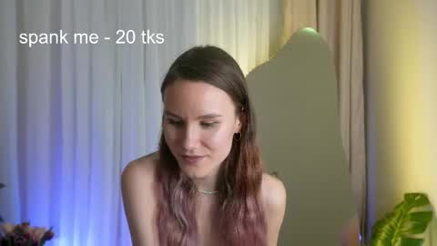 Snapshot of clare_ff chatting on March 8, 2025, 3:45 pm Claire online show from March 8, 2025, 3:45 pm