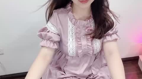 Clari online show from November 10, 2025, 1:15 am