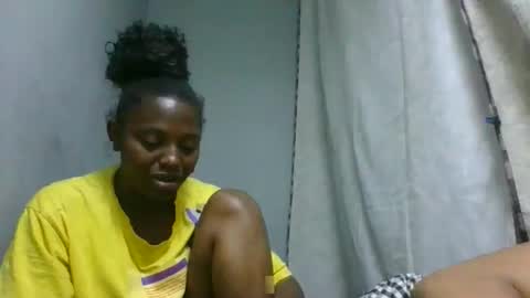 clarisse98 online show from January 11, 2026, 7:08 pm