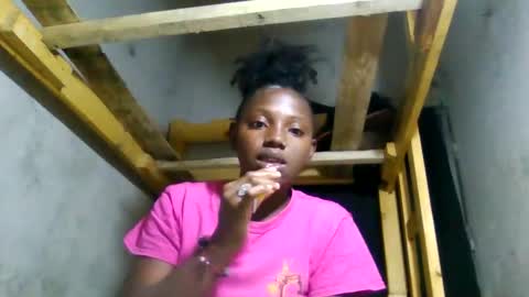 clarisse98 online show from June 8, 2026, 2:28 pm