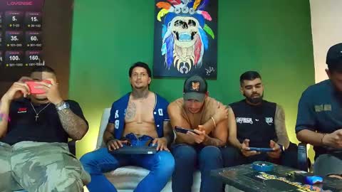 Snapshot of clark__ken chatting on October 28, 2025, 2:04 am Juanpaindependent model online show from October 28, 2025, 2:04 am