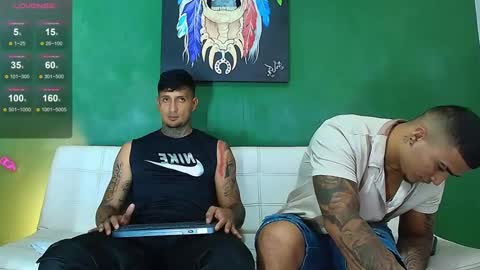 Juanpaindependent model online show from February 5, 2026, 9:52 pm