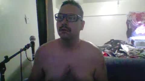 Snapshot of clark_kent1986 chatting on April 19, 2026, 9:17 pm clark_kent1986 online show from April 19, 2026, 9:17 pm