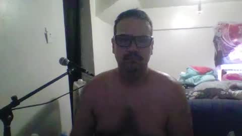 Snapshot of clark_kent1986 chatting on April 24, 2026, 9:17 pm clark_kent1986 online show from April 24, 2026, 9:17 pm