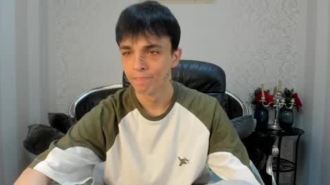 Snapshot of clarkbev chatting on May 24, 2026, 7:57 am Clark online show from May 24, 2026, 7:57 am